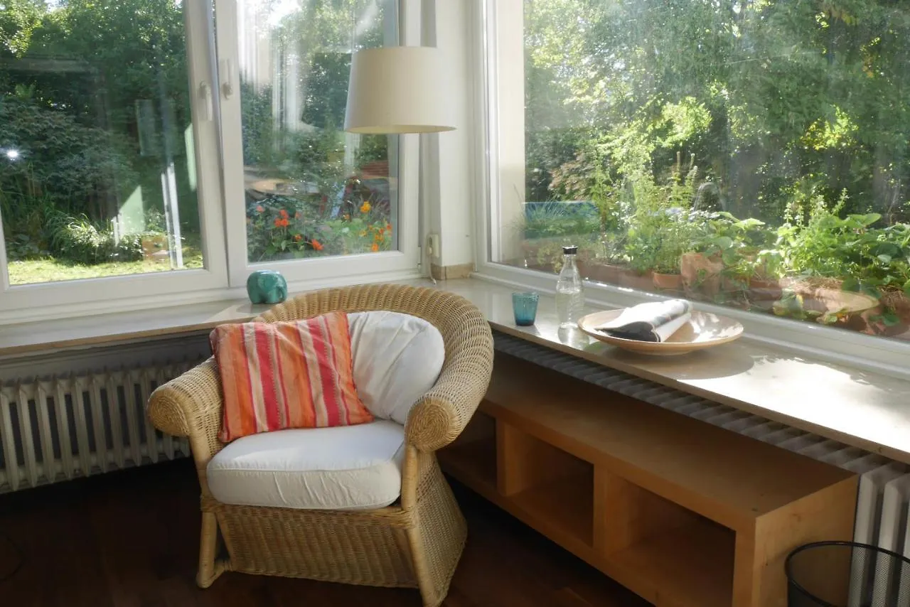 Homestay Glueck In Benrath Apartment Dusseldorf